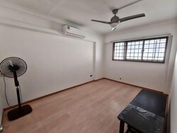 Blk 446 Tampines Street 42 (Tampines), HDB 3 Rooms #572569611